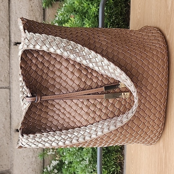 Calvin Klein Reversible Naomi Woven Tan/Gold Tote Summer Bag - Picture 1 of 15